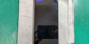 ASUS　Zenfone8　画面交換修理(水没)　滋賀